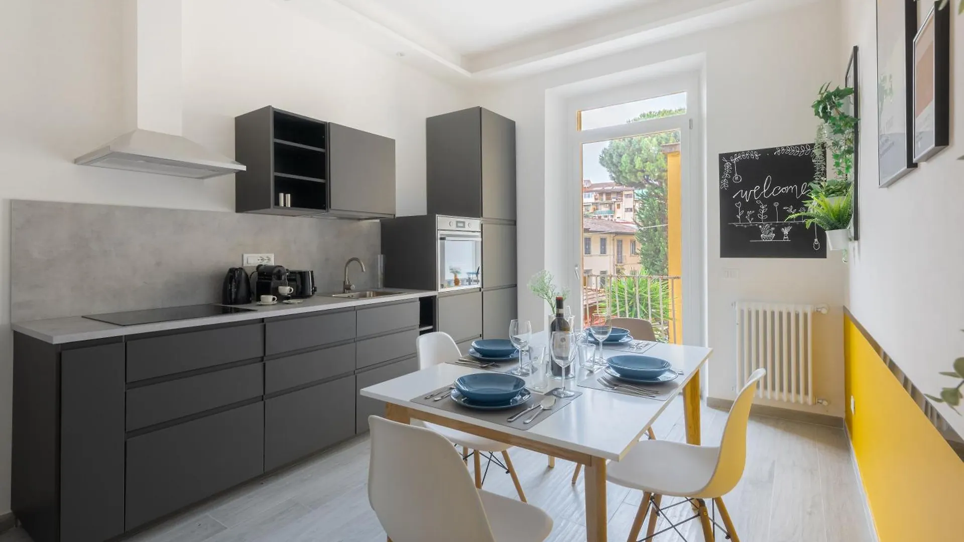 Apartment Via Pollaiolo Apartments: Comfort and Style near Tram Florence