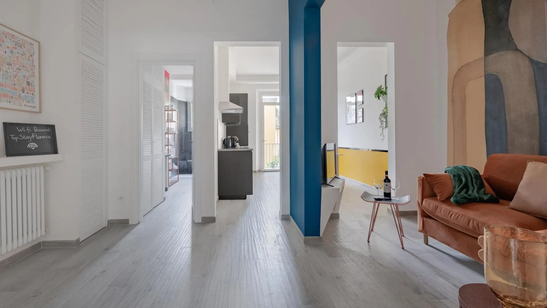 Apartment Via Pollaiolo Apartments: Comfort and Style near Tram Florence