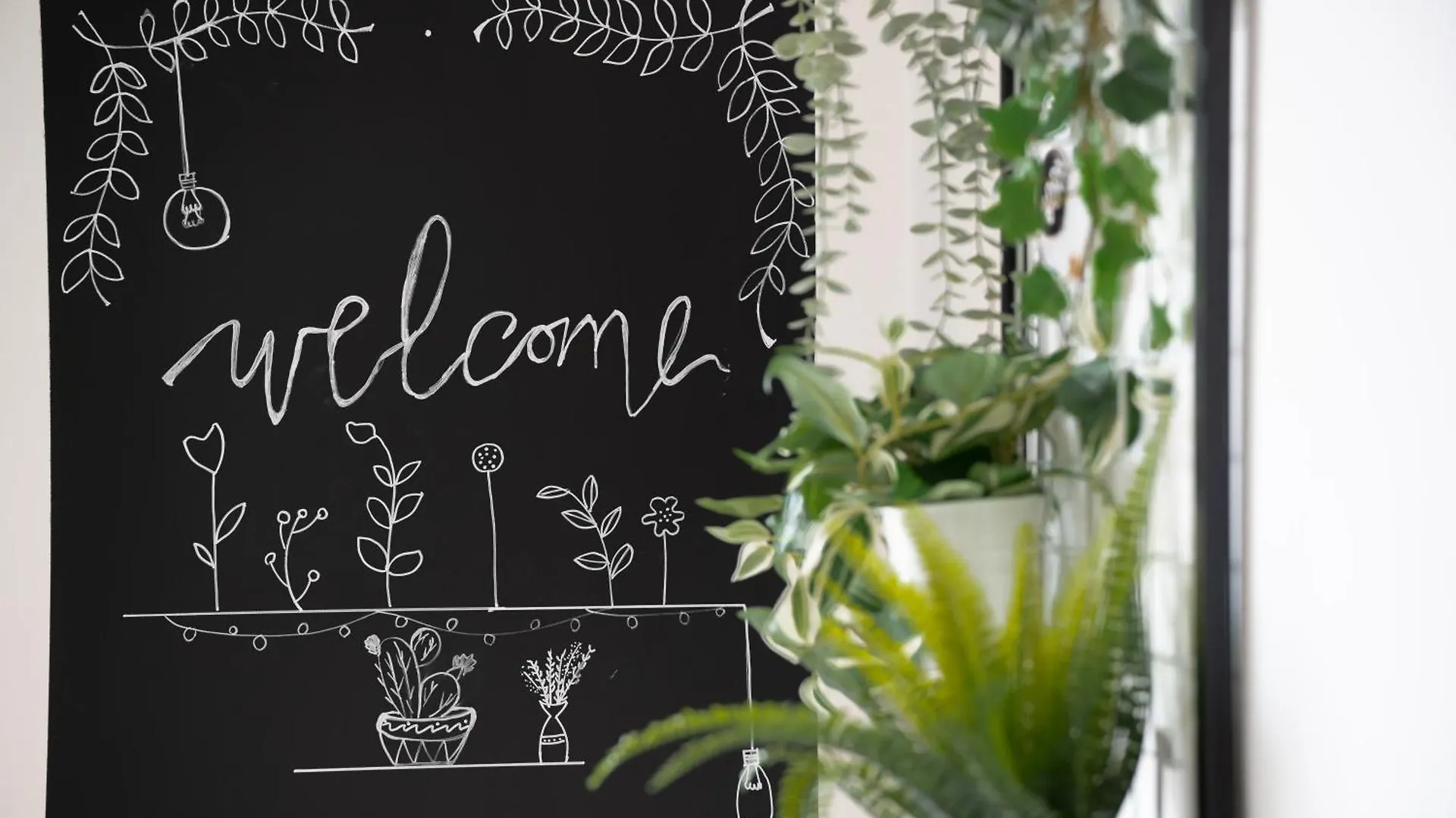 Via Pollaiolo Apartments: Comfort and Style near Tram Florence